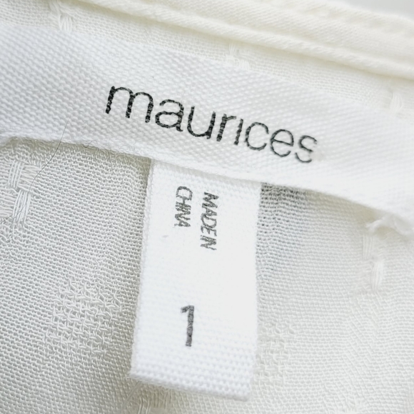 * Maurices Womens Blouse Plus Size 1X, 16/18 Cream BOHO Eyelet Balloon  Sleeve - Picture 3 of 6